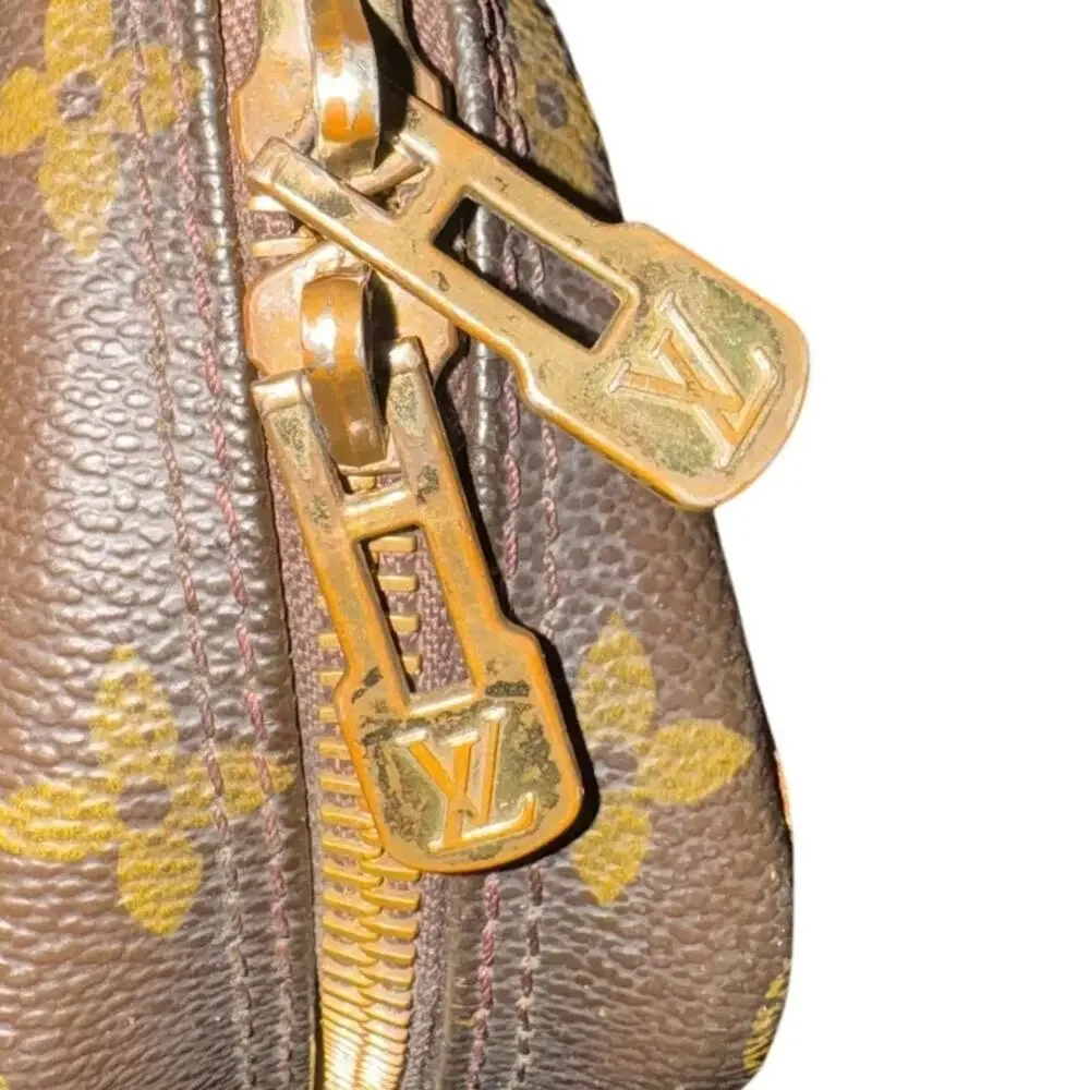 LOUIS VUITTON Serviette Ambassadeur Vintage Soft Briefcase / Leather Satchel